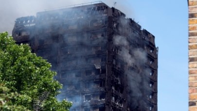 Gigantyczny pożar wieżowca w Londynie: Są ofiary śmiertelne. W budynku mieszkali też Polacy