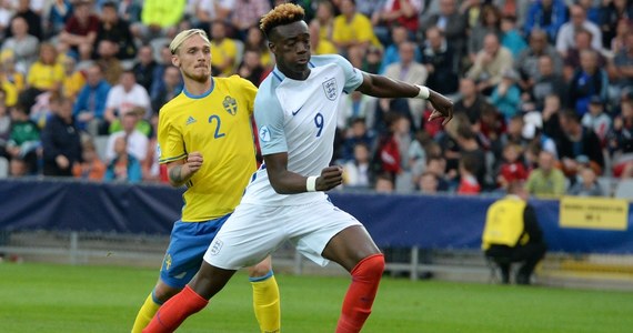 Reprezentacja Anglii zremisowała w Kielcach ze Szwecją 0:0 w pierwszym meczu piłkarskich mistrzostw Europy do lat 21. 