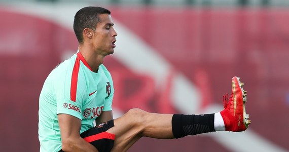 Menedżer Cristiano Ronaldo, Jorge Mendes, potwierdził, że Portugalczyk nie chce dłużej grać w Realu Madryt. To właśnie agent piłkarza miał o tym poinformować władze "Królewskich". 