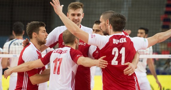 Siatkarze reprezentacji Polski pokonali Iran 3:0 (25:17, 25:18, 25:22) w meczu turnieju interkontynentalnego Ligi Światowej w Łodzi. To czwarte zwycięstwo biało-czerwonych w tegorocznych rozgrywkach, które przedłużyło ich szanse na awans do Final Six.