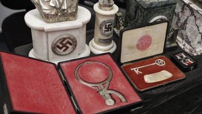 Tajny pokój pełen nazistowskich "skarbów". Niezwykłe odkrycie za szafą