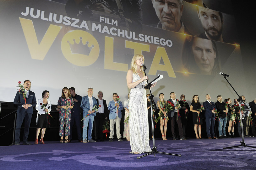 W warszawskim Multikinie w Złotych Tarasach odbyła się we wtorek, 20 czerwca, premiera najnowszej produkcji Juliusza Machulskiego "Volta". Kto pojawił się na pokazie?