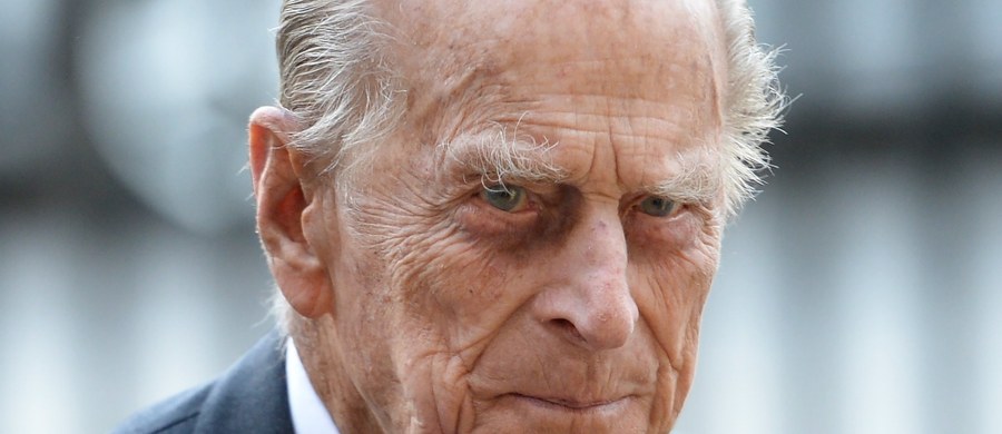 Małżonek brytyjskiej królowej Elżbiety II, 96-letni książę Filip, wyszedł ze szpitala, do którego trafił dzień wcześniej w związku z infekcją wynikającą z przewlekłej choroby - poinformował Pałac Buckingham. 