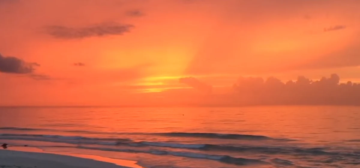 Spore wrażenie robi piękna plaża, złoty piasek i turkusowa woda. Varadero to  - jak podkreśla się w przewodnikach - jeden z największych kurortów na Karaibach. 