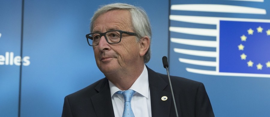 ​Szef KE Jean-Claude Juncker powiedział dziennikarzom, że przedstawiona przez brytyjską premier Theresę May propozycja dotycząca statusu obywateli UE w Wielkiej Brytanii po Brexicie jest "niewystarczająca". To dopiero pierwszy krok, ale ten krok jest niewystarczający - uznał Juncker.