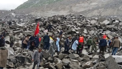 Chiny: Lawina błota i kamieni zabiła co najmniej 15 osób. Trwa akcja ratunkowa