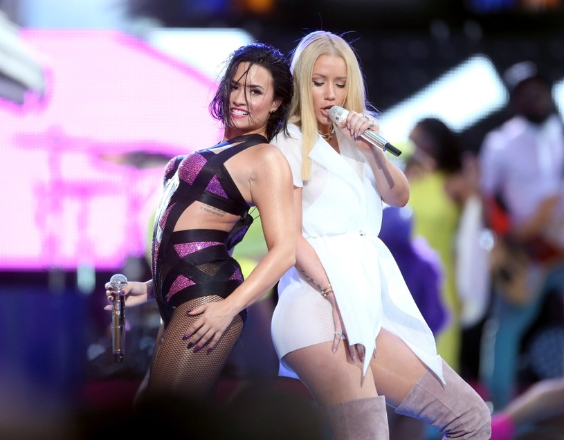 Amerykańska wokalistka w ostatnich dniach nie szczędziła krytyki swoim koleżankom z branży. Dostało się m.in. raperce Iggy Azalei oraz Demi Lovato. Była gwiazda "Camp Rock" zdecydowała się na szybką odpowiedź. 