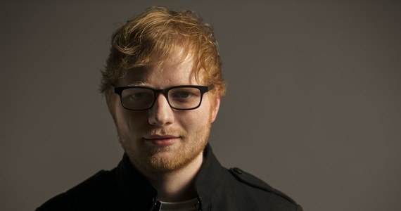 To będzie jedno z największych muzycznych wydarzeń 2018 roku: Ed Sheeran wystąpi na koncercie w Polsce! Odnoszący spektakularne sukcesy wokalista wystąpi 11 sierpnia 2018 roku na PGE Narodowym w Warszawie, by na żywo promować swój najnowszy album "÷". Bilety trafią do sprzedaży 8 lipca o godzinie 11:00.