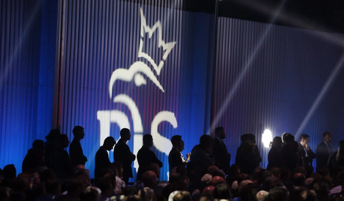 W sobotę w Przysusze odbędzie się kongres statutowy Prawa i Sprawiedliwości, a następnie kongres Zjednoczonej Prawicy. Głos zabiorą: prezes PiS Jarosław Kaczyński, wicepremier Mateusz Morawiecki, wicepremier, szef Polski Razem Jarosław Gowin oraz lider Solidarnej Polski, minister sprawiedliwości Zbigniew Ziobro.