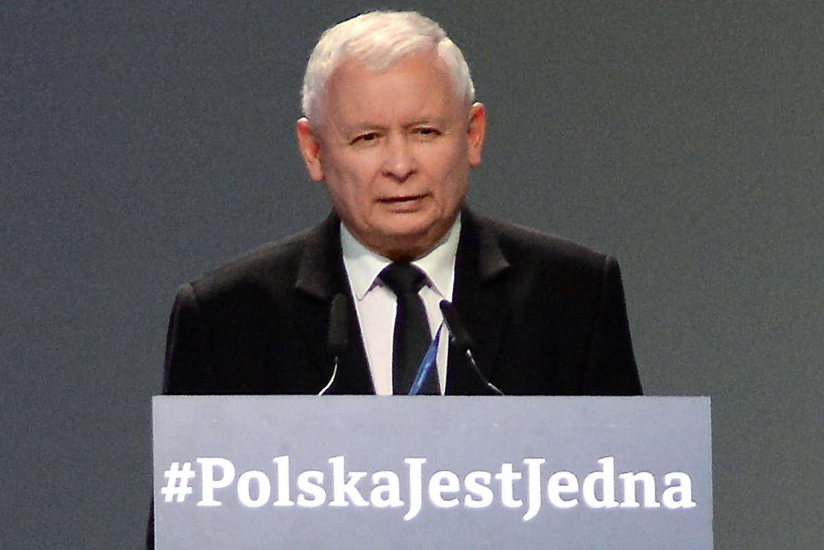 Tu Przysucha, tam przyducha - zrymowało mi się nagle, kiedy już obejrzałem uważnie najważniejsze przemówienia na Kongresie PiS i prawicowych koalicjantów w Przysusze pod Radomiem oraz podczas warszawskiej Rady Krajowej Platformy Obywatelskiej. Czym jest Przysucha, a czym jest przyducha?