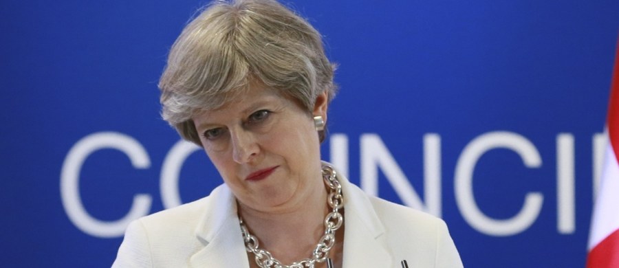 Doradcy premier Wielkiej Brytanii Theresy May ostrzegli liderów biznesu, że rząd może zerwać negocjacje dotyczące wyjścia kraju z Unii Europejskiej w obliczu rozmów na temat wpłaty Londynu do budżetu UE - napisał "Sunday Telegraph".
