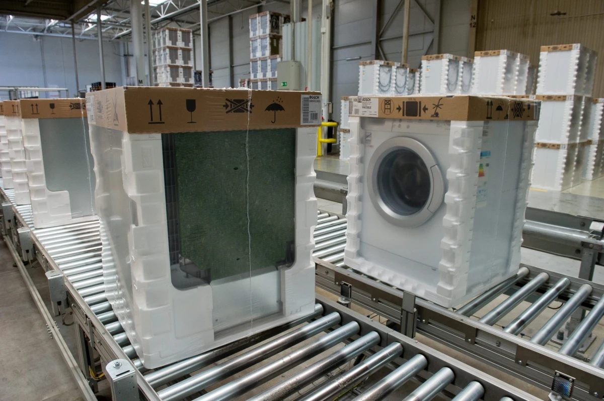 Pralki, lodówki, laptopy czy komórki nie powinny psuć się krótko po upływie gwarancji! Parlament Europejski popiera wprowadzenie przepisów, które ograniczą praktyki producentów chcących zmusić konsumentów do kupienia nowych artykułów.