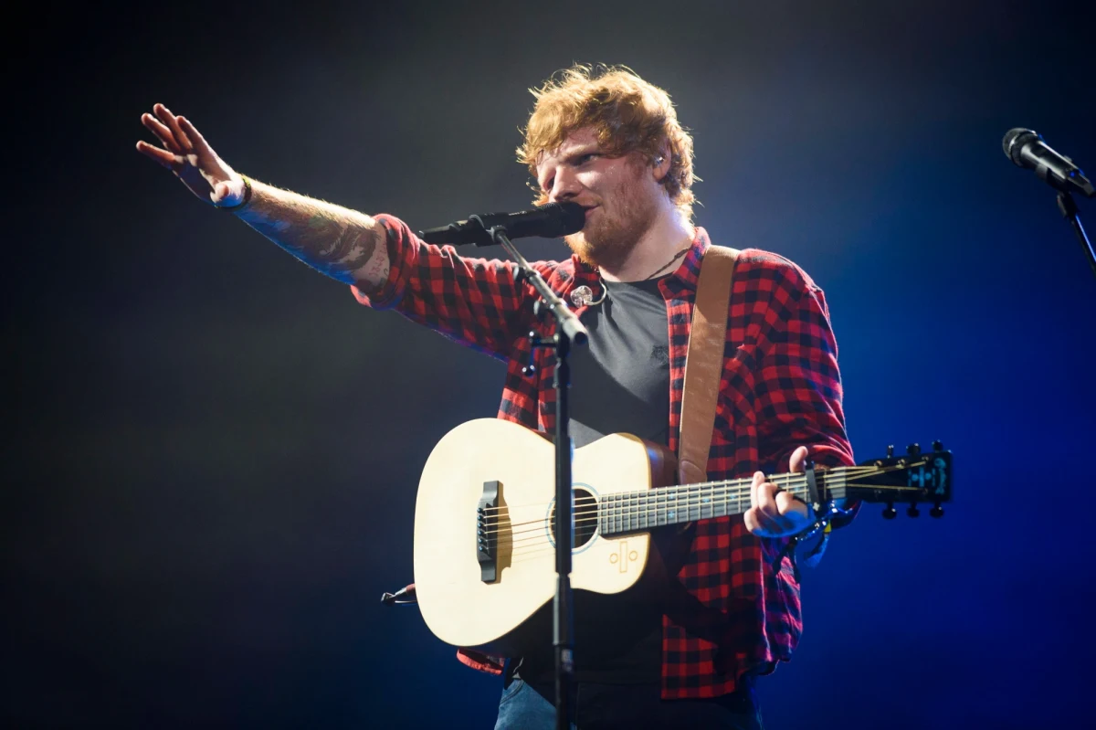 11 sierpnia 2018 roku Ed Sheeran wystąpi na jedynym koncercie w Polsce na PGE Narodowym w Warszawie w ramach trasy promującej najnowszy album „÷”. 8 lipca o godzinie 11 za pośrednictwem eventim.pl ruszy sprzedaż biletów na to wydarzenie. Zobacz plan sektorów PGE Narodowego oraz zapoznaj się z najważniejszymi informacjami związanymi z koncertem.