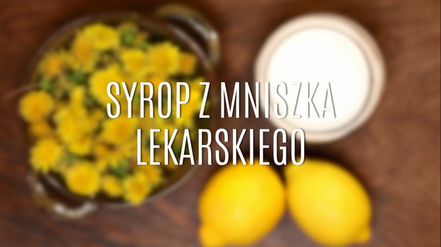 Syrop z mniszka lekarskiego, czyli popularnego mlecza, to znakomity sposób nie tylko na zachowanie zdrowia, ale na wyjście z wielu chorób! Mniszek lekarski wspomaga układ odpornościowy, pomaga też przy oczyszczaniu organizmu, leczeniu chorób wątroby, dróg moczowych i układu pokarmowego. Ciągle jest jednak jakby zapomniany, a szkoda! Przyrządzanie syropu z mniszka trwa dosłownie parę chwil - zobaczcie, jak zrobić syrop z mniszka lekarskiego w domu!