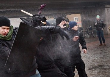 Neonaziści w Szwecji skazani za ataki na migrantów