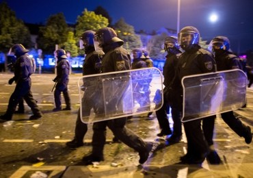 Hamburg: Kolejne starcia, doszło do plądrowania sklepów