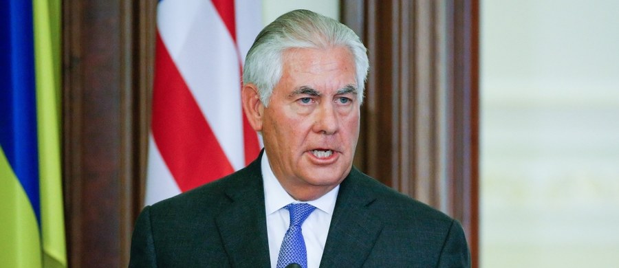 Stany Zjednoczone są rozczarowane brakiem postępów w realizacji mińskich porozumień w sprawie uregulowania konfliktu z prorosyjskimi bojownikami w Donbasie na wschodzie Ukrainy - oświadczył w Kijowie sekretarz stanu USA Rex Tillerson. 