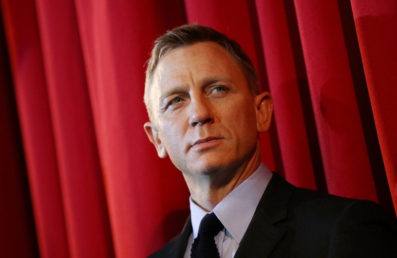 Daniel Craig zagra główną rolę w nowym filmie o Jamesie Bondzie - podał w weekend brytyjski tabloid "Mirror". Czyżby 48-letni brytyjski aktor zmienił zdanie?