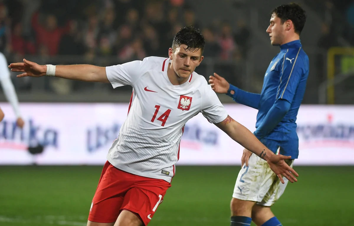 Dawid Kownacki został piłkarzem Sampdorii Genua. Młodzieżowy reprezentant Polski podpisał z włoskim klubem czteroletni kontrakt. 