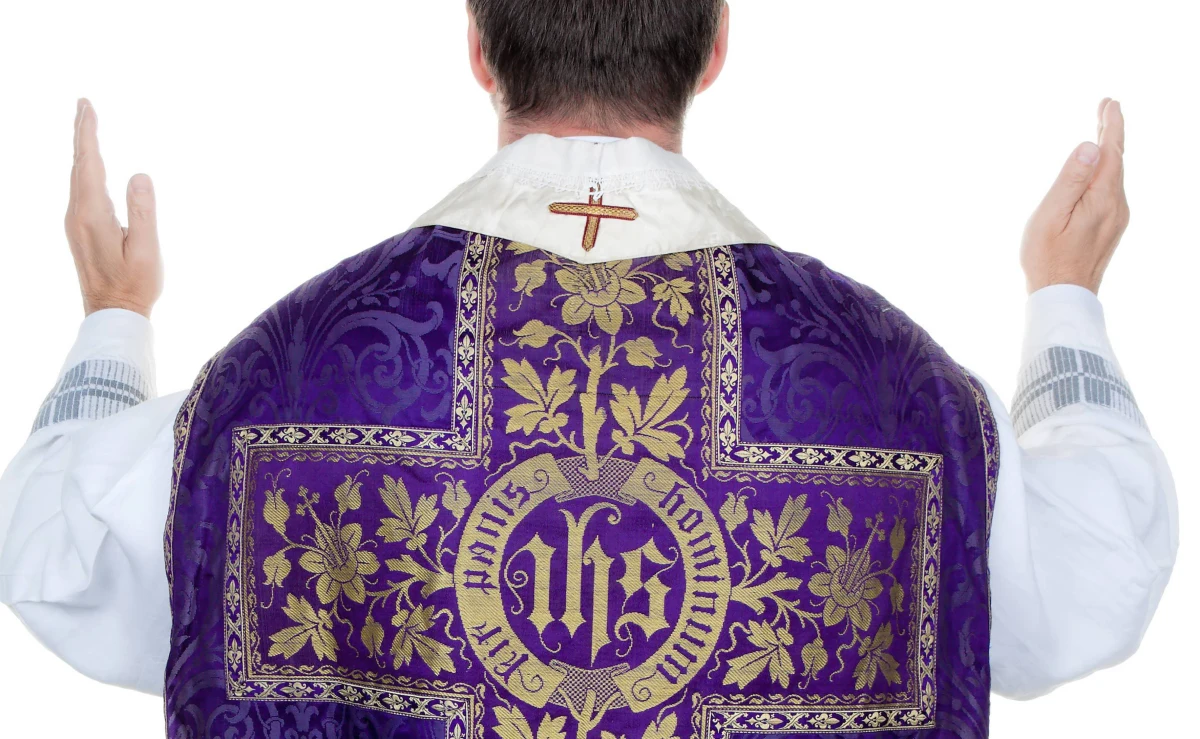 Co roku rosną wydatki na Fundusz Kościelny. Jednak pomysł jego likwidacji porzuciła nawet Platforma – pisze "Rzeczpospolita".