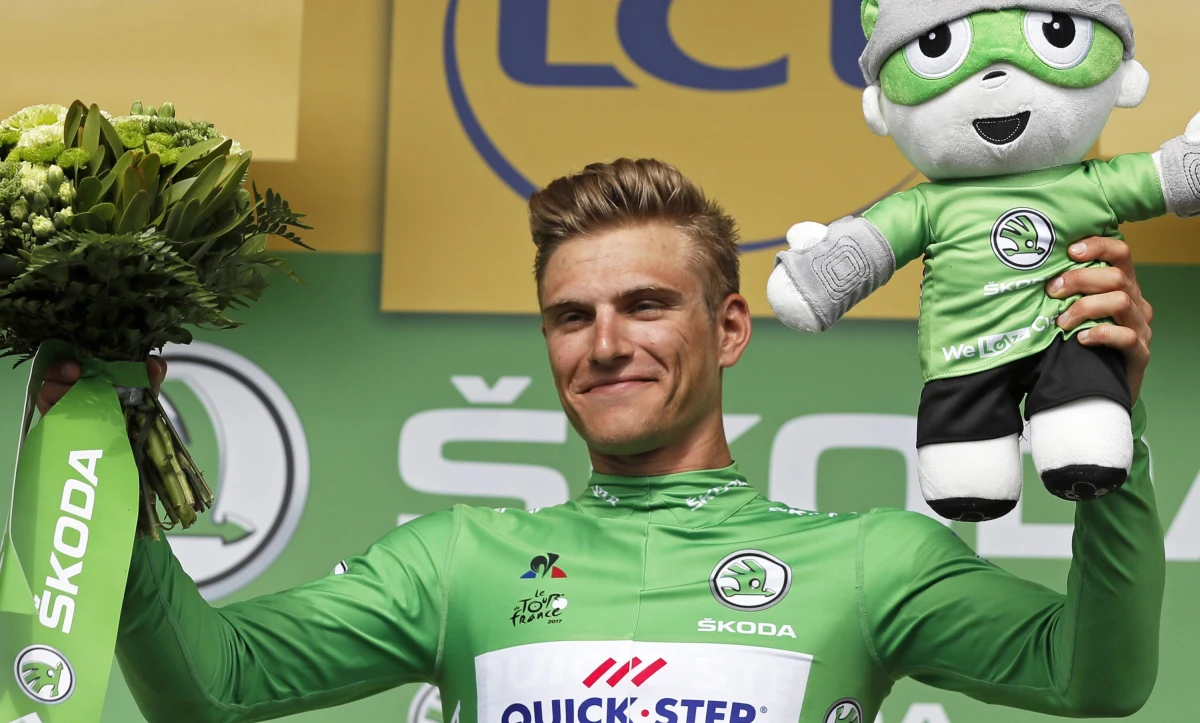 Niemiec Marcel Kittel z ekipy Quick-Step wygrał w Pau po finiszu peletonu 11. etap kolarskiego Tour de France. To jego piąty triumf w tegorocznym wyścigu. Bohaterem dnia był uciekający od startu Maciej Bodnar (Bora-Hasngrohe), który został doścignięty ok. 250 m przed metą. W klasyfikacji generalnej nadal prowadzi Brytyjczyk Chris Froome (Sky).
