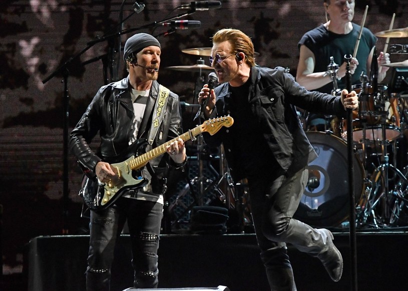 Przed środowym (12 lipca) koncertem w Berlinie zapytany o występ w Polsce Bono z grupy U2 odpowiedział, że "pracują nad tym".