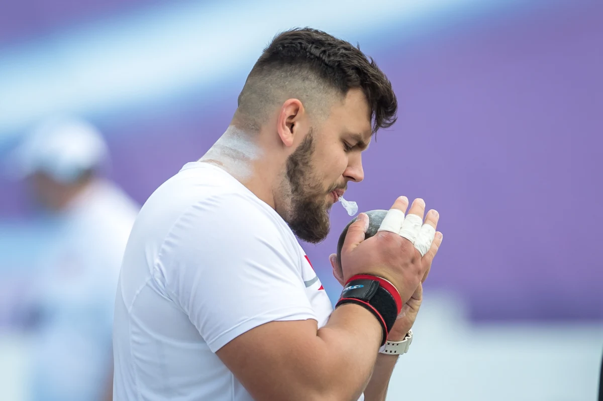 Konrad Bukowiecki (PKS Gwardia Szczytno) pchnął kulę na odległość 21,59 zdobywając w Bydgoszczy złoty medal 11. lekkoatletycznych mistrzostw Europy do lat 23!