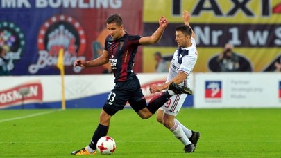 Ekstraklasa piłkarska: Wisła Kraków pokonała w Szczecinie Pogoń 2:1