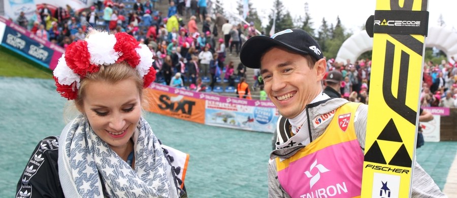 Dziewięciu Polaków wystąpi w dzisiejszym konkursie indywidualnym FIS Letniej Grand Prix w skokach narciarskich w Wiśle Malince. W piątek biało-czerwoni triumfowali w zawodach drużynowych.