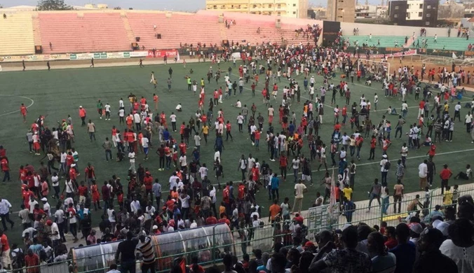 Senegal. Wybuch paniki na stadionie w Dakarze, osiem osób nie żyje
