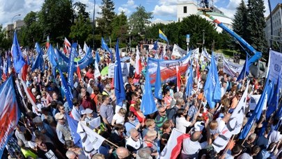 Opozycja zapowiada "koalicję prodemokratyczną", nie wyklucza blokady Sejmu