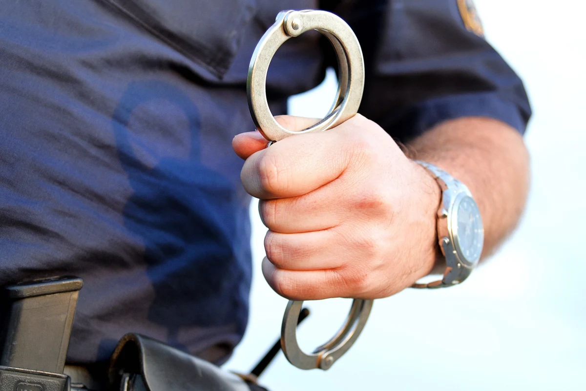 ​Austriackie władze policyjne poinformowały, że 49-letni bezdomny Polak jest podejrzany o zadanie w nocy z soboty na niedzielę śmiertelnych ran nożem innemu bezdomnemu na wyspie Donauinsel w Wiedniu. Zatrzymany mężczyzna odmawia zeznań.