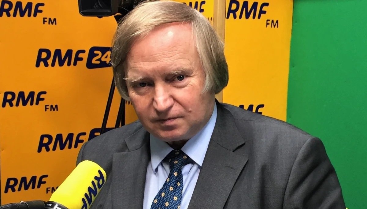 "Sądu Najwyższego - w znaczeniu konstytucyjnym - już nie będzie". Tak o reformie, nad którą pracują posłowie, mówi w RMF FM doktor habilitowany Ryszard Piotrowski z Katedry Prawa Konstytucyjnego Uniwersytetu Warszawskiego. Jego zdaniem celem ustawy przygotowanej przez Prawo i Sprawiedliwość - podobnie jak innych przepisów reformujących wymiar sprawiedliwości - jest podporządkowanie sędziów władzy wykonawczej.