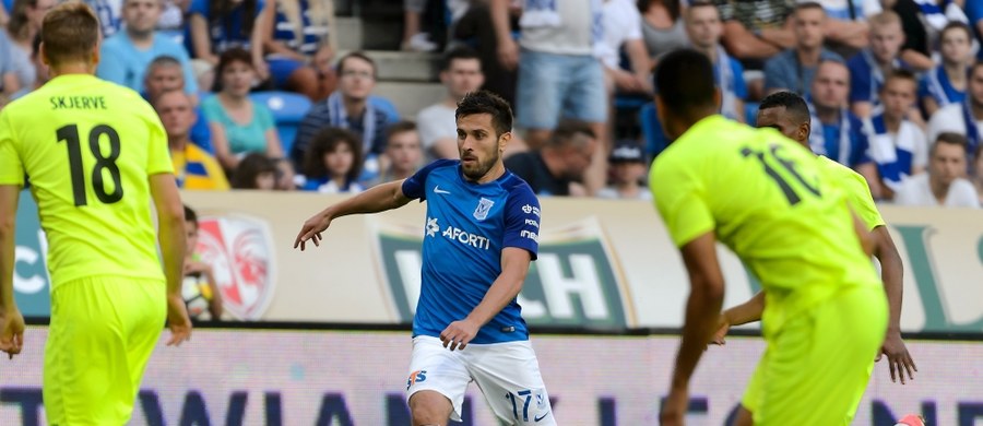 ​Piłkarze Lecha Poznań pokonali norweski FK Haugesund 2:0 (1:0) w rewanżowym meczu drugiej rundy eliminacji Ligi Europejskiej. Z kolei piłkarze Jagiellonii Białystok przegrali u siebie z wicemistrzem Azerbejdżanu FK Gabala 0:2 (0:1) i odpadli z europejskich pucharów. 