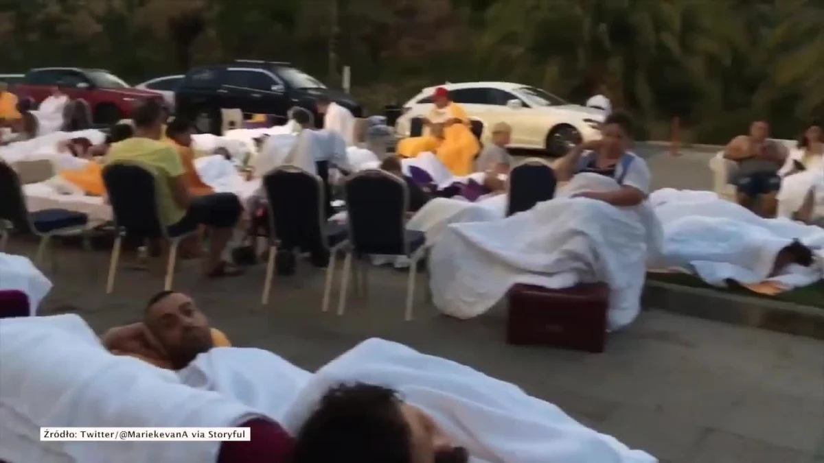 Co najmniej dwie osoby zginęły, a ponad 100 zostało rannych na greckiej wyspie Kos w wyniku silnego trzęsienia ziemi, które nawiedziło rejon wyspy w nocy z czwartku na piątek - poinformowały greckie media.