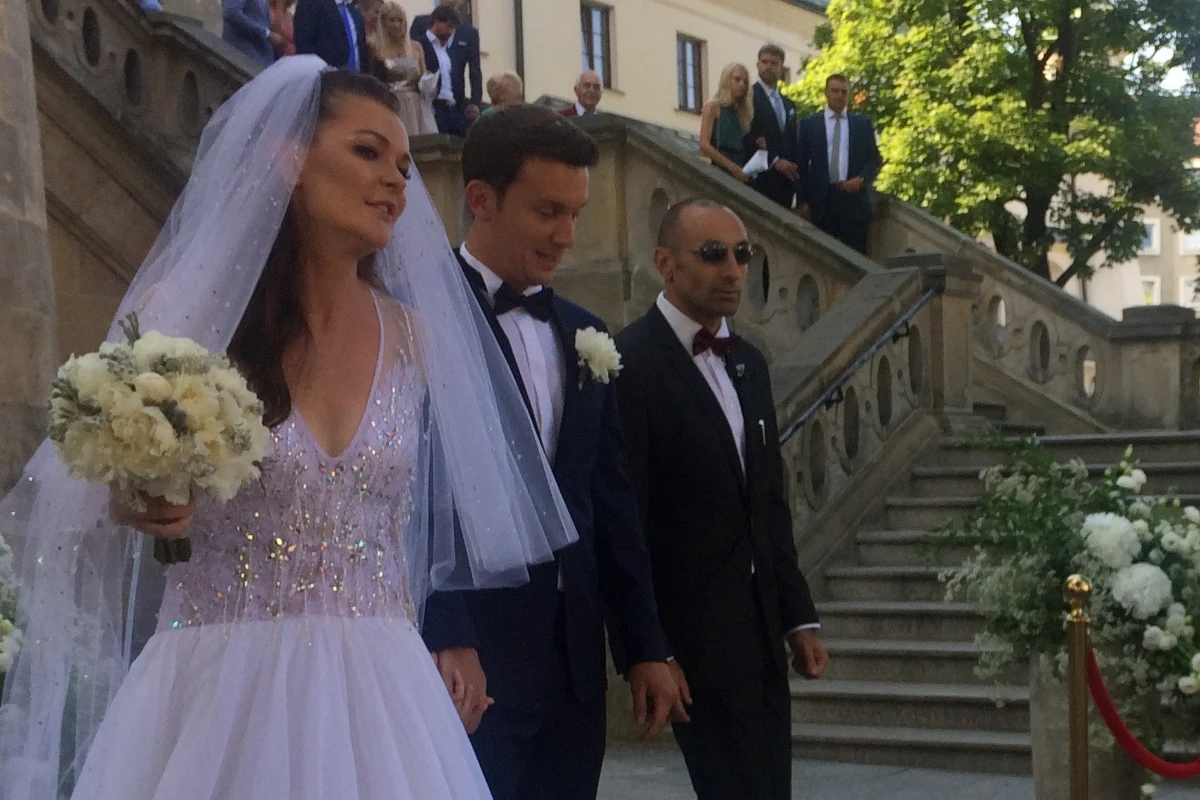 W sobotę po południu tenisistka Agnieszka Radwańska i jej drugi trener i sparingpartner Dawid Celt wzięli ślub w krakowskim kościele Na Skałce. W uroczystości uczestniczyli członkowie rodziny i przyjaciele młodej pary.