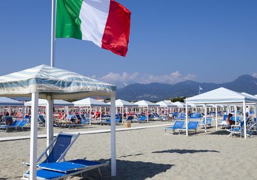 Najdroższe plaże we Włoszech. W Pietrasanta dzienny pobyt to nawet… 1000 euro