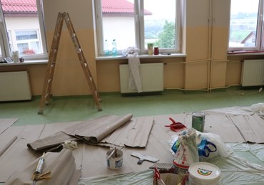 "Już nie możemy się doczekać!". Powstaje nowoczesna pracownia dla szkoły w Raciechowicach
