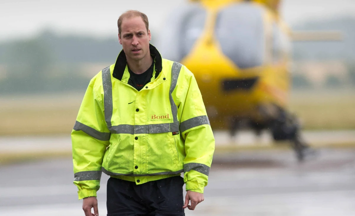 Brytyjski książę William ma już za sobą ostatni dyżur w lotniczym pogotowiu ratunkowym we wschodniej Anglii. Po dwóch latach w tej pracy przyszły król Wielkiej Brytanii poświęci się w pełni obowiązkom reprezentacyjnym.