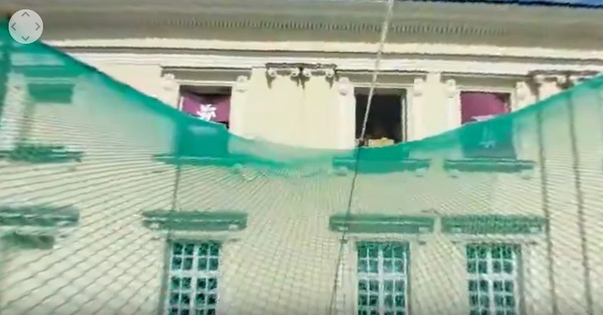 Carnaval Sztukmistrzów – największe w Polsce święto sztuki cyrkowej trwa w Lublinie. Występy linoskoczków nikogo więc nie dziwią. Slacklinerzy dziś wieczorem o 21.30 dadzą prawdziwe akrobacyjne show. I wy możecie poczuć się jak oni, zakładając specjalne okulary 360 stopni. 