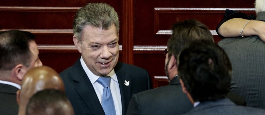 Prezydent Kolumbii Juan Manuel Santos oświadczył, że jego kraj nie uzna wyniku niedzielnych wyborów do Zgromadzenia Konstytucyjnego w Wenezueli, rozpisanych przez niepopularnego szefa państwa Nicolasa Maduro, mimo braku poparcia obywateli dla tego pomysłu.