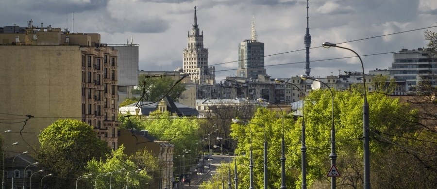 ​W sądzie w Moskwie doszło do strzelaniny między oskarżonymi o napady i zabójstwa, którzy odebrali broń konwojentowi, a funkcjonariuszami Gwardii Narodowej. Zginęło trzech podsądnych, dwóch jest ciężko rannych. Lżej ranny został funkcjonariusz Gwardii.