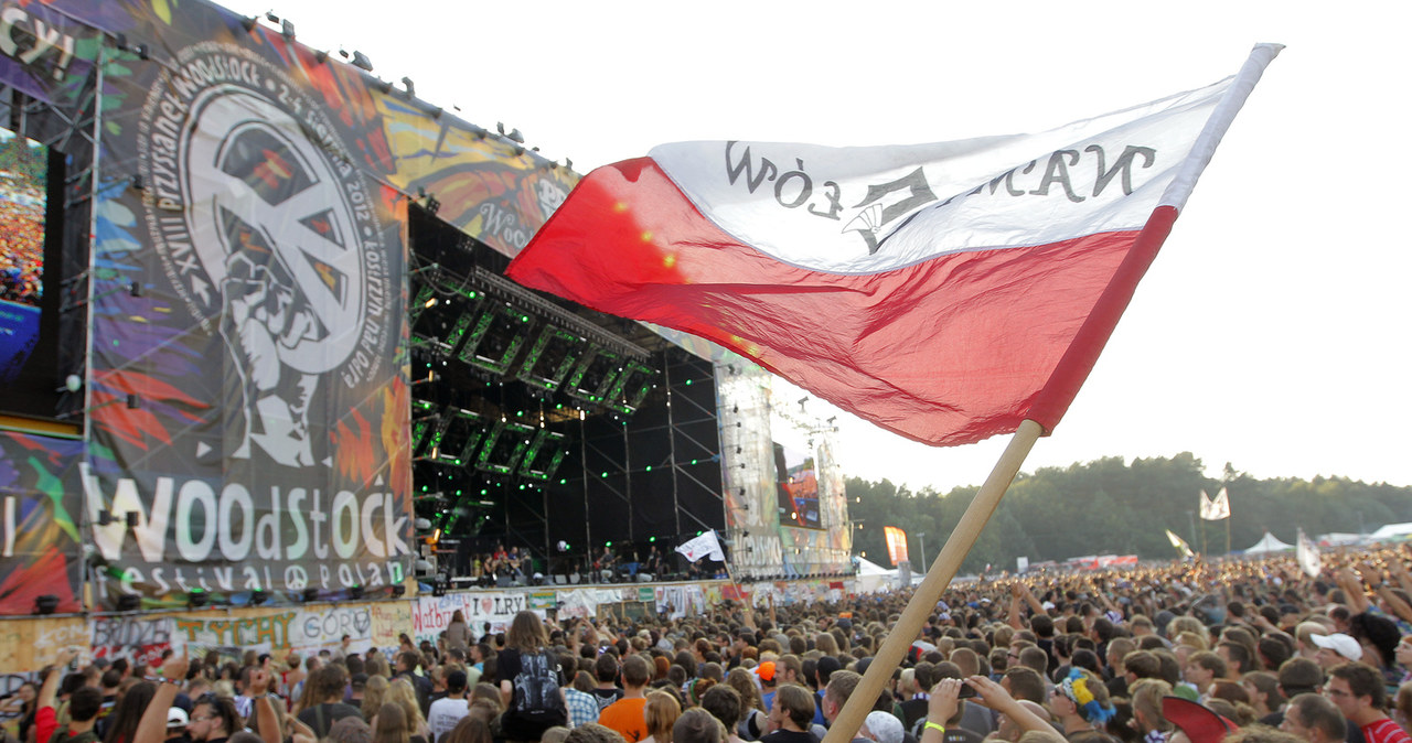 Mimo że Przystanek Woodstock rozpoczyna się 3 sierpnia, organizatorzy postanowili we wtorek, 1 sierpnia, upamiętnić wybuch Powstania Warszawskiego.