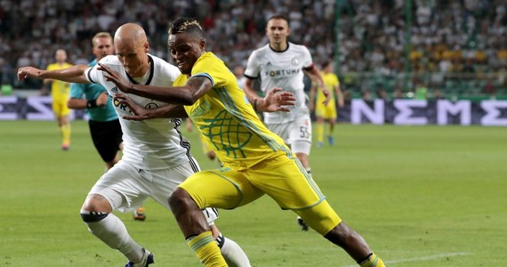 Piłkarze Legii Warszawa odpadli w trzeciej rundzie kwalifikacji Ligi Mistrzów z kazachskim zespołem FK Astana. Mistrzowie Polski wygrali 1:0, ale do awansu potrzebowali jeszcze jednej bramki. W kolejnej rundzie eliminacji Ligi Mistrzów zagra FK Astana.