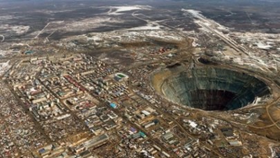 9 górników poszukiwanych po wypadku w kopalni diamentów