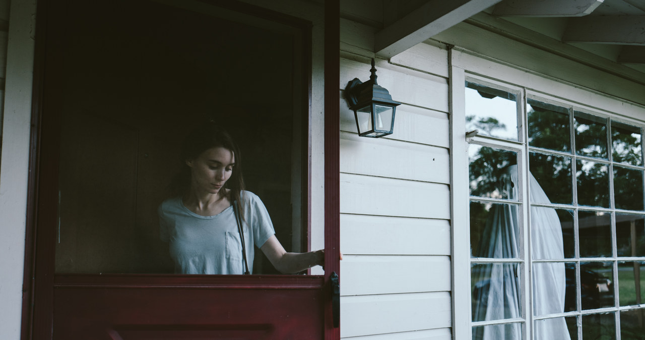 Zależało mi, aby tempo upływu czasu w filmie "A Ghost Story" odzwierciedlało, jak doświadczamy go w kolejnych etapach naszego życia - powiedział po sobotnim pokazie David Lowery, reżyser jednego z najbardziej wyczekiwanych obrazów trwającego 17. Międzynarodowego Festiwalu Filmowego T-Mobile Nowe Horyzonty.