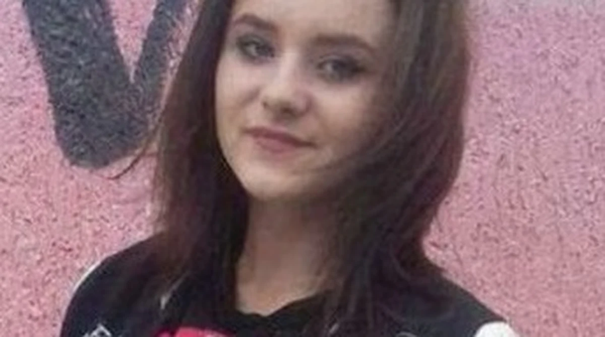 Policjanci Bartoszyc (woj. warmińsko-mazurskie) poszukują 16-letniej Pauliny Zacharewicz. Funkcjonariusze proszą o kontakt wszystkich, którzy mają informację o tym, gdzie przebywa nastolatka.