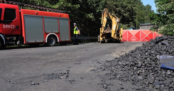 Ciężarówka Z Węglem Przygniotła Osobówkę: Prokuratura Chce Tymczasowego Aresztu Dla Kierowcy - Rmf 24