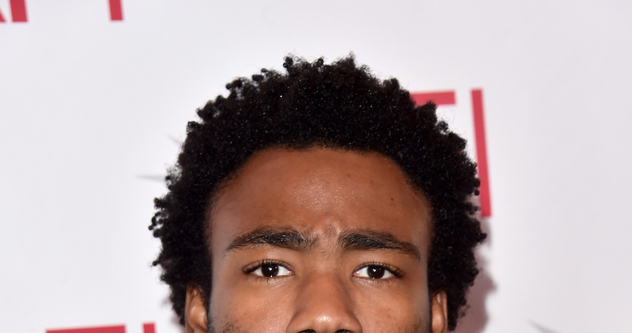 ​Donald Glover martwi się o swoją rolę w superprodukcji "Han Solo", będącej spin-offem "Gwiezdnych wojen", odkąd pierwotni reżyserzy filmu - Phil Lord i Christopher Miller - pożegnali się z projektem.