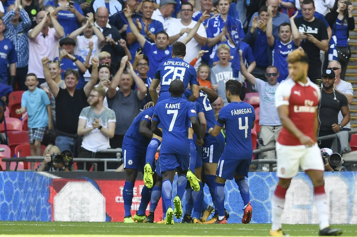 Zdaniem wielu to najlepsza liga świata. Z pewnością najbogatsza. Do tego gwarantuje ogromne emocje, bo tam zawsze gra się do samego końca, na dużej intensywności. Rusza nowy sezon angielskiej Premier League. W pierwszym meczu Arsenal Londyn zagra z Leicester City.